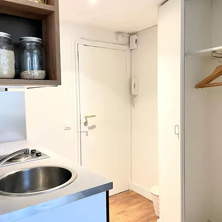 Studio Parisien Lumineux A Bastille Apartment *